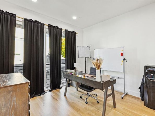 2916  Hawthorne Avenue  101, Dallas Texas 75219