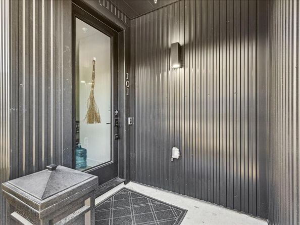 2916  Hawthorne Avenue  101, Dallas Texas 75219