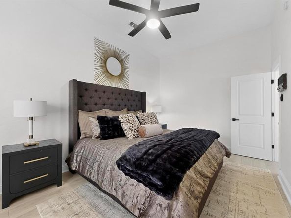 455  Chestnut Lane , DeSoto Texas 75115