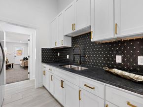 455  Chestnut Lane , DeSoto Texas 75115