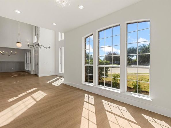 421  Ridge Meade Drive , Lewisville Texas 75067