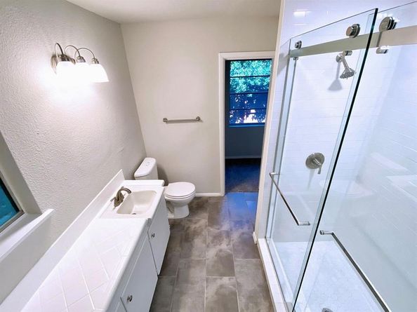 4808  Curzon Avenue , Fort Worth Texas 76107