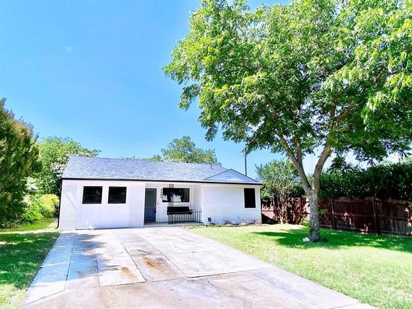 4808  Curzon Avenue , Fort Worth Texas 76107