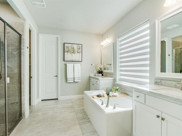1712  Brookridge Path , Lewisville Texas 75010