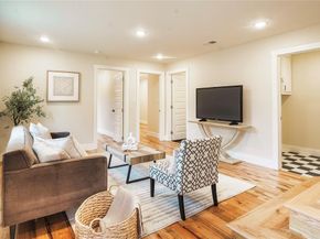 627 S Willomet Avenue , Dallas Texas 75208