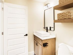 627 S Willomet Avenue , Dallas Texas 75208