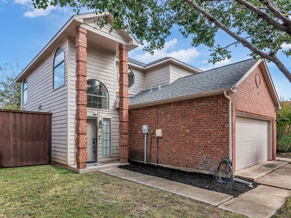 903  Azalia Drive , Lewisville Texas 75067