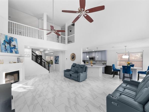 6408  Wolf Creek Court , Arlington Texas 76018