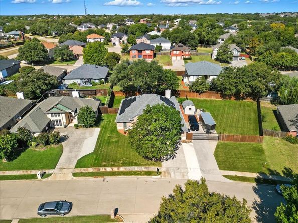 2106  Driskell Drive , Corinth Texas 76210