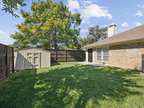 2112  Taxco Drive , Carrollton Texas 75006