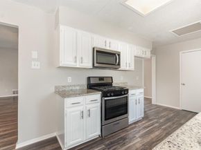 1609  Hartford Drive , Carrollton Texas 75007