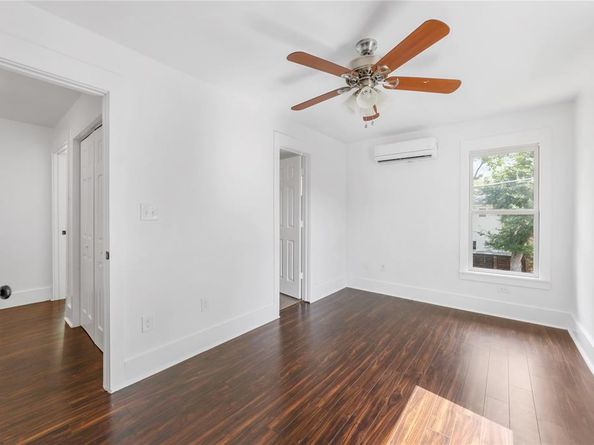 1014 W Arlington Avenue , Fort Worth Texas 76110