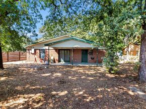 720  Thersa Drive , River Oaks Texas 76114