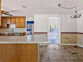 720  Thersa Drive , River Oaks Texas 76114