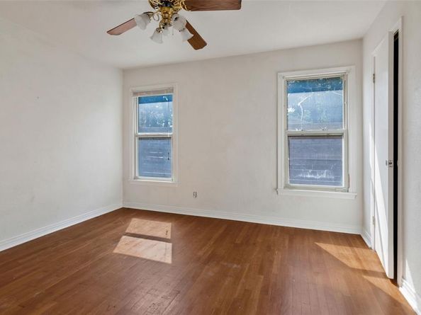 720  Thersa Drive , River Oaks Texas 76114