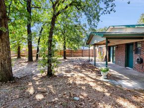 720  Thersa Drive , River Oaks Texas 76114