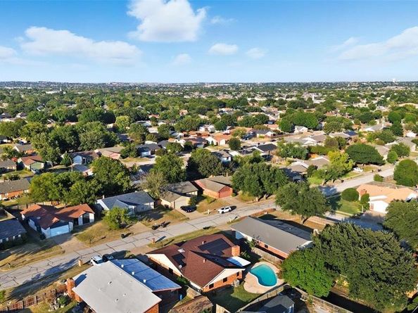 4024  Engleman Street , Fort Worth Texas 76137