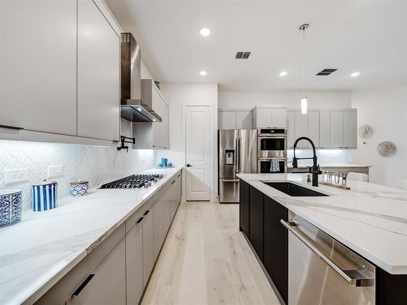 2313  Peters Colony Drive , Little Elm Texas 75036