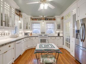 2135  Pembroke Drive , Fort Worth Texas 76110