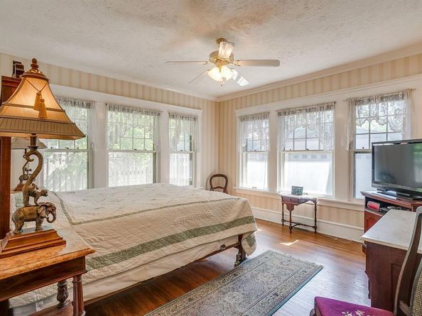 2135  Pembroke Drive , Fort Worth Texas 76110