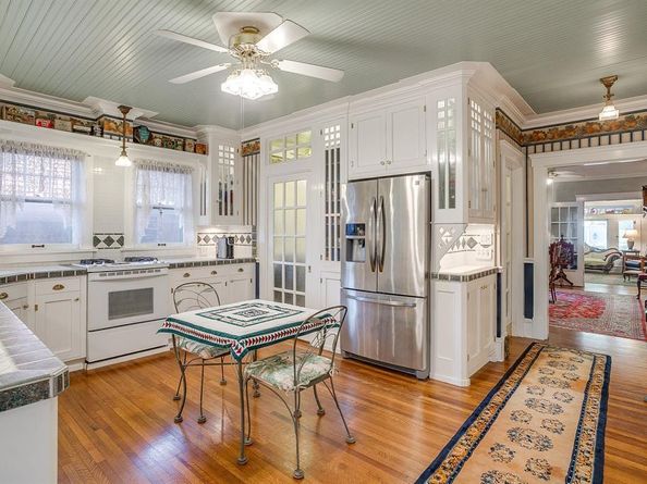 2135  Pembroke Drive , Fort Worth Texas 76110
