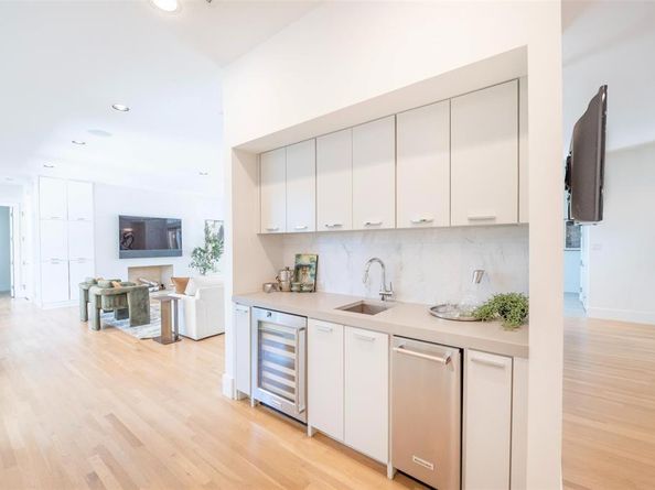 5624  Melshire Drive , Dallas Texas 75230