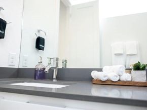 1224  hyde Court , Dallas Texas 75215