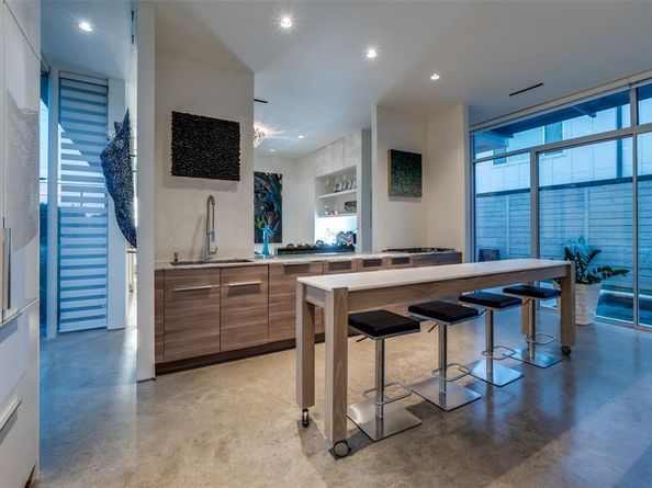 2300 N Carroll Avenue , Dallas Texas 75204