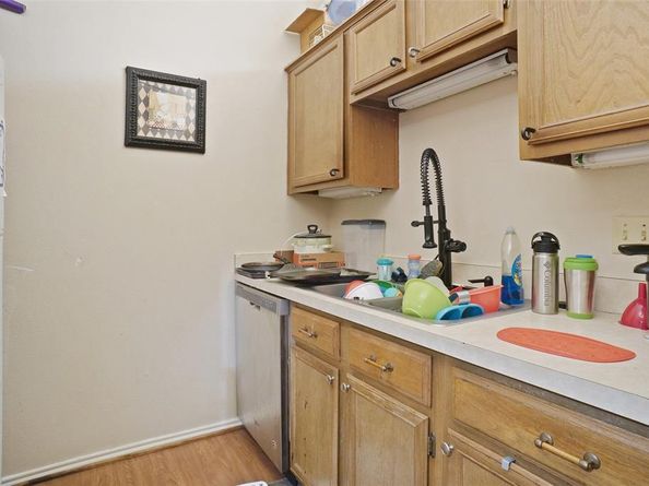 9254  Forest Lane  812, Dallas Texas 75243