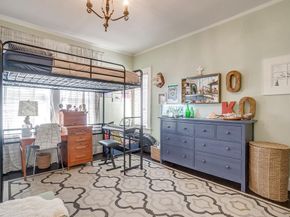 2001  Warner Road , Fort Worth Texas 76110