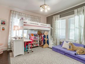 2001  Warner Road , Fort Worth Texas 76110