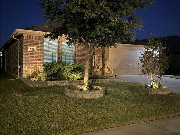 817  Horton Street , Fate Texas 75189