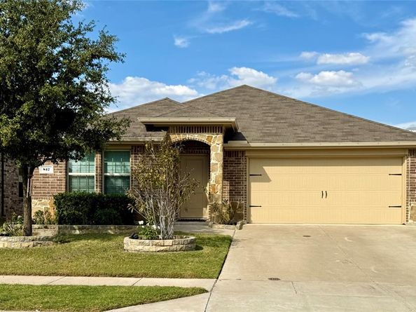 817  Horton Street , Fate Texas 75189