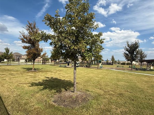 817  Horton Street , Fate Texas 75189