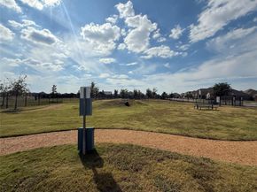817  Horton Street , Fate Texas 75189