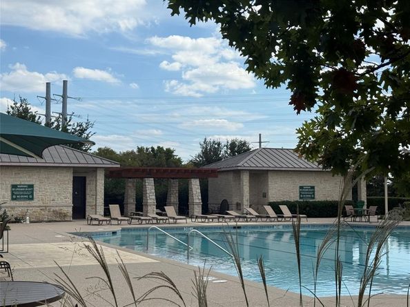 817  Horton Street , Fate Texas 75189