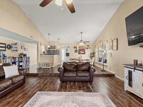 8301  Kensington Drive , Rowlett Texas 75088