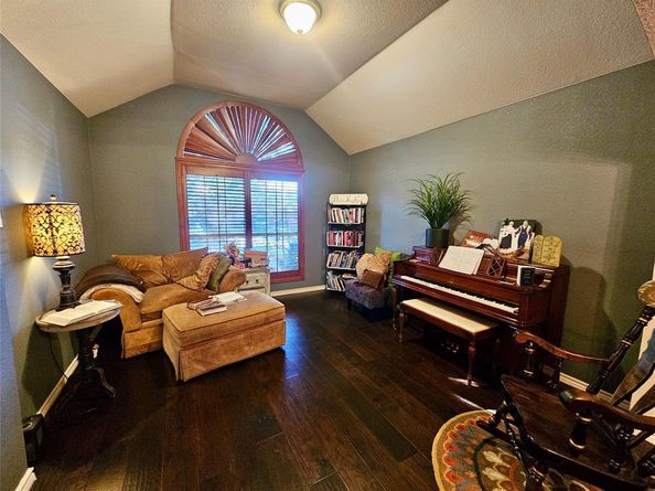 8381  Everglades Circle , Fort Worth Texas 76137