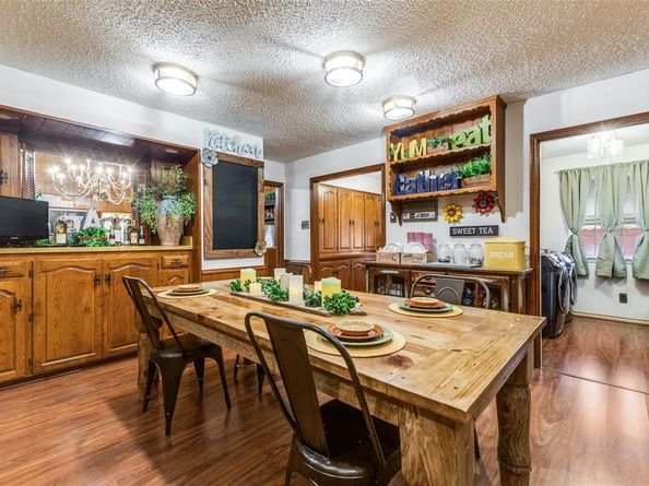 10615  Old Seagoville Road , Dallas Texas 75217