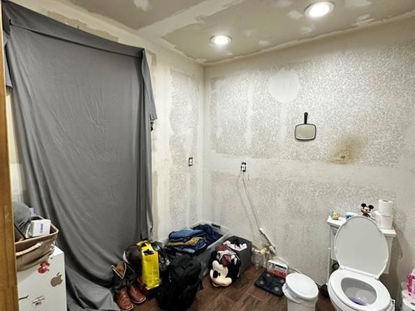 654  Mannington Drive , Dallas Texas 75232