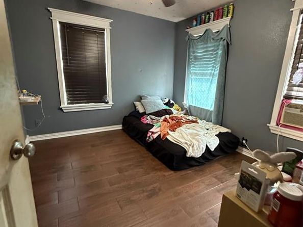 654  Mannington Drive , Dallas Texas 75232