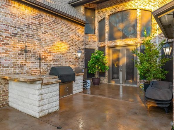 4105  Chief Drive , Carrollton Texas 75007