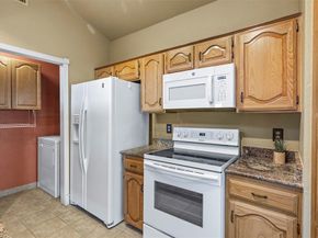 17490  Meandering Way  404, Dallas Texas 75252