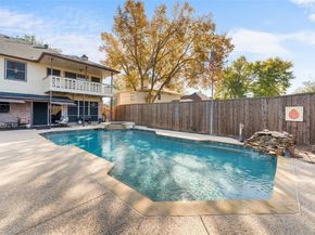 5509  Allen Lane , Rowlett Texas 75088