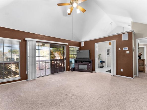 5509  Allen Lane , Rowlett Texas 75088