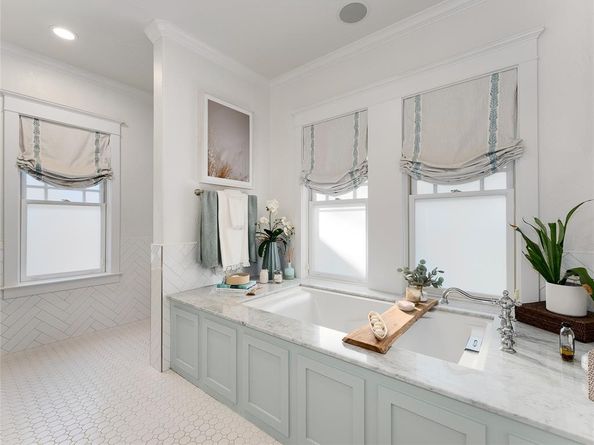 6334  Velasco Avenue , Dallas Texas 75214