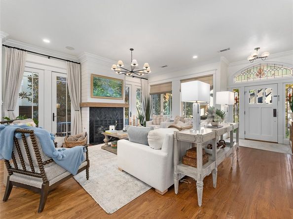 6334  Velasco Avenue , Dallas Texas 75214