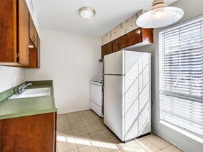 4036  Ridglea Country Club Drive  1006, Fort Worth Texas 76126