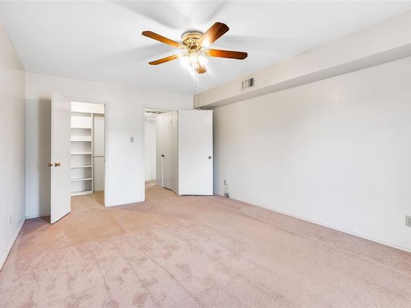 4036  Ridglea Country Club Drive  1006, Fort Worth Texas 76126