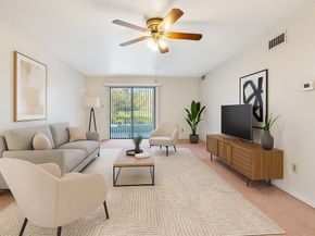 4036  Ridglea Country Club Drive  1006, Fort Worth Texas 76126